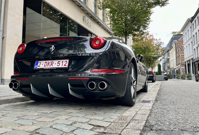 Ferrari California T