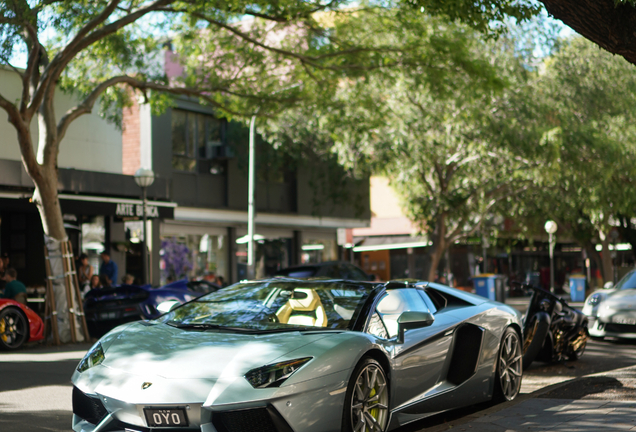 Lamborghini Aventador LP700-4 Roadster