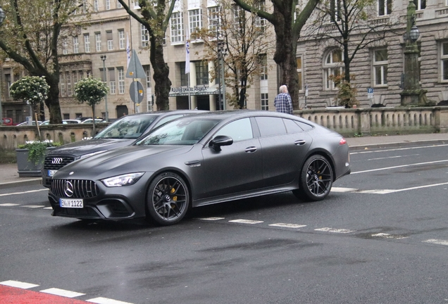 Mercedes-AMG GT 63 S X290