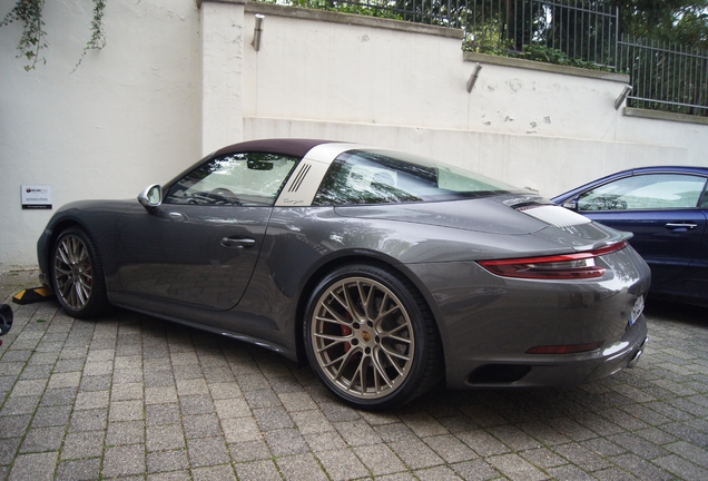 Porsche 991 Targa 4 GTS MkII Exclusive Manufaktur Edition