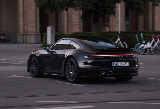 Porsche 992 Turbo