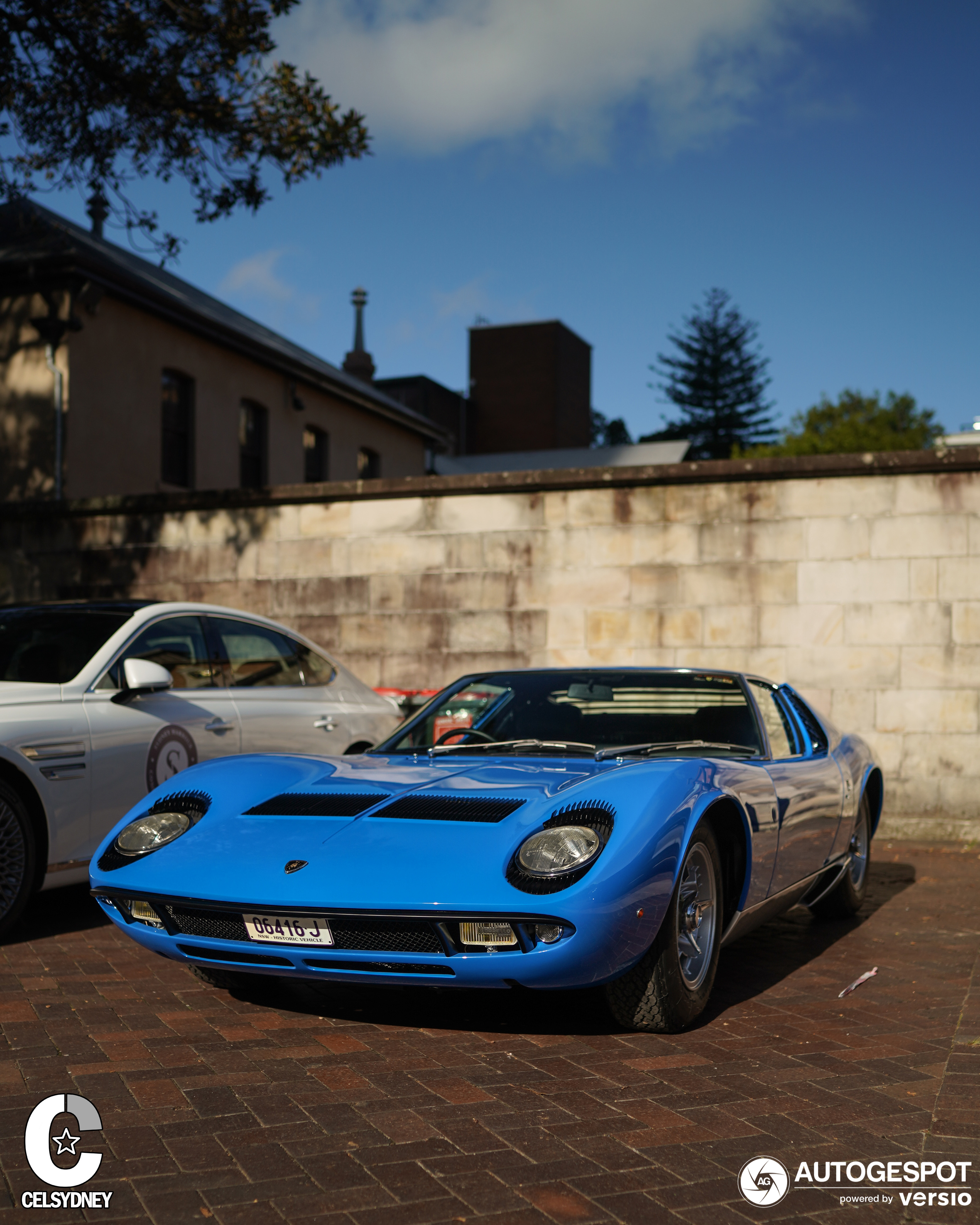 A blue Miura shows up in Sydney