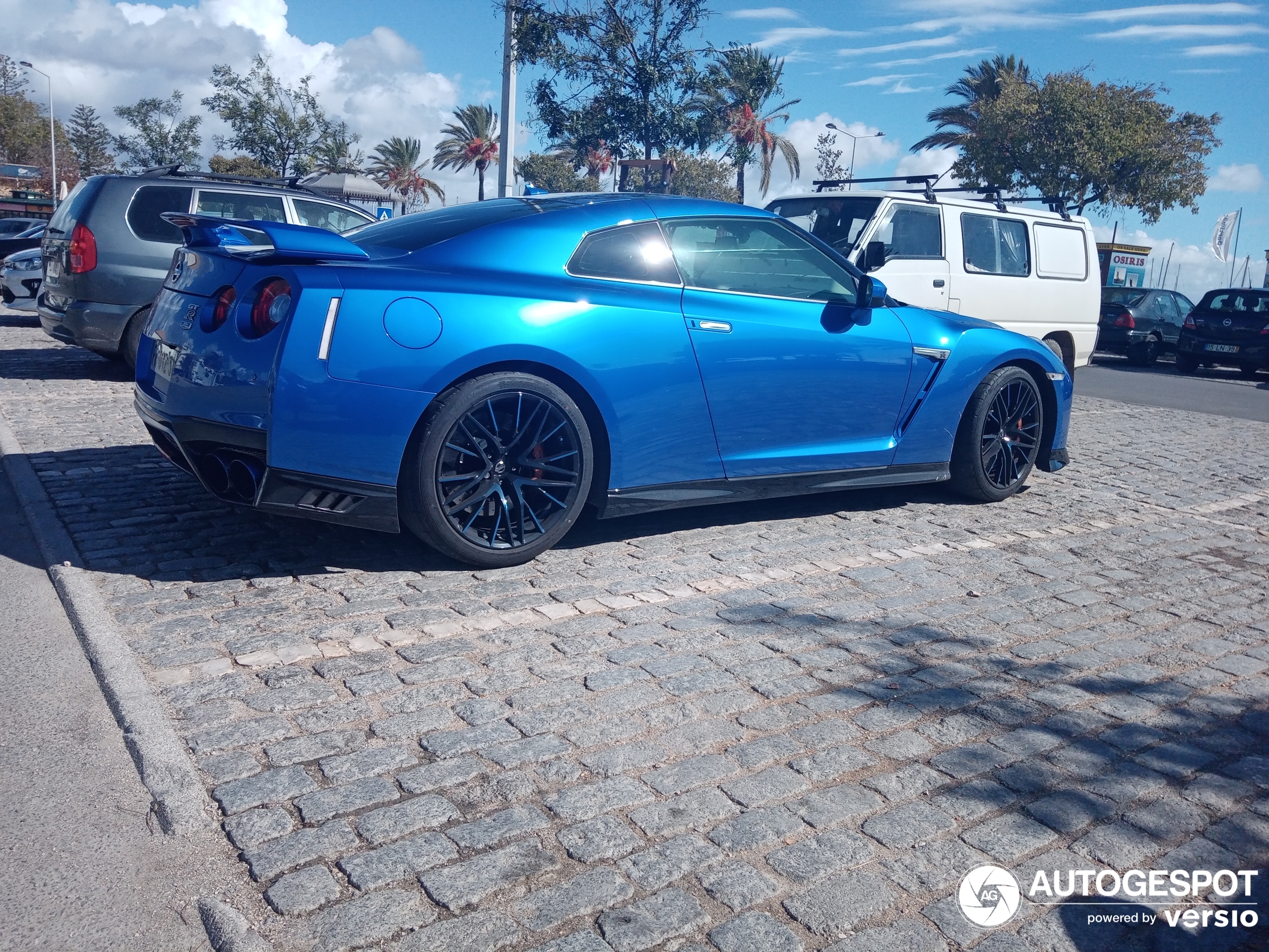 Nissan GT-R 50th Anniversary Edition