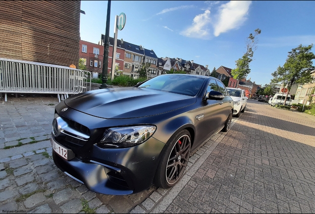 Mercedes-AMG E 63 S W213