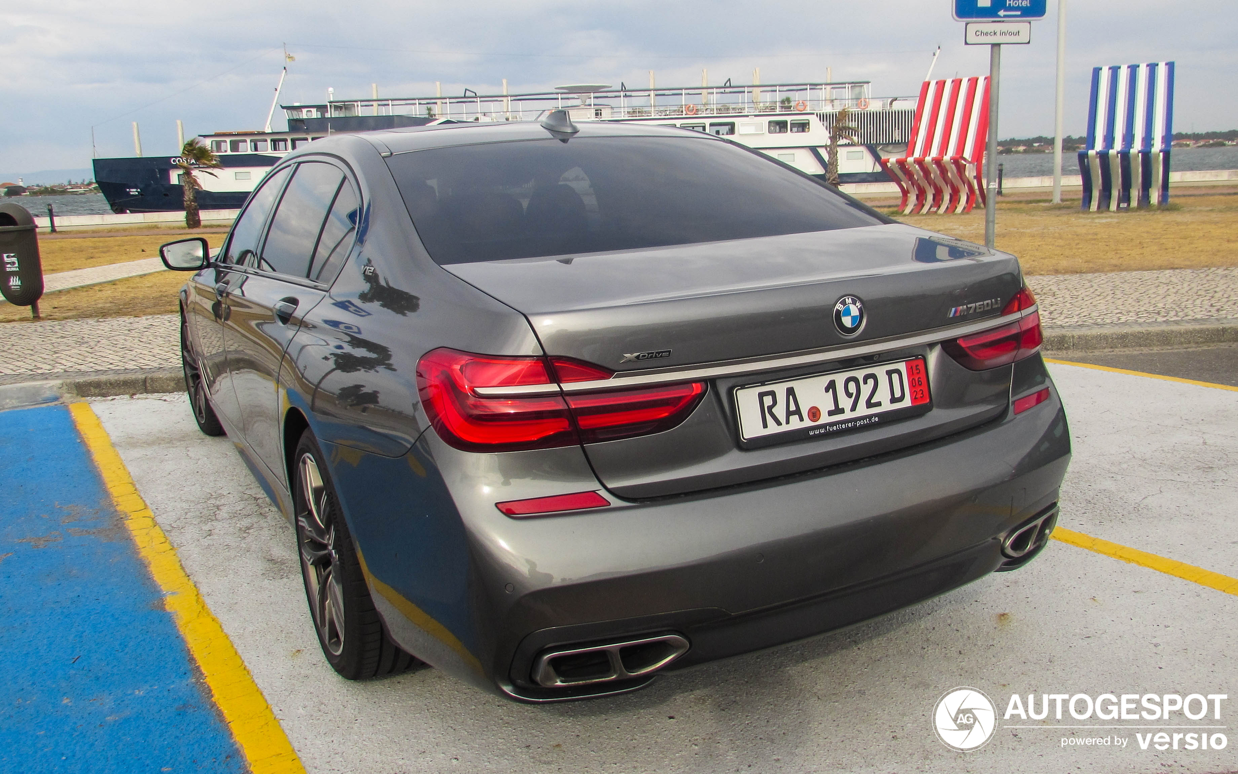 BMW M760Li xDrive