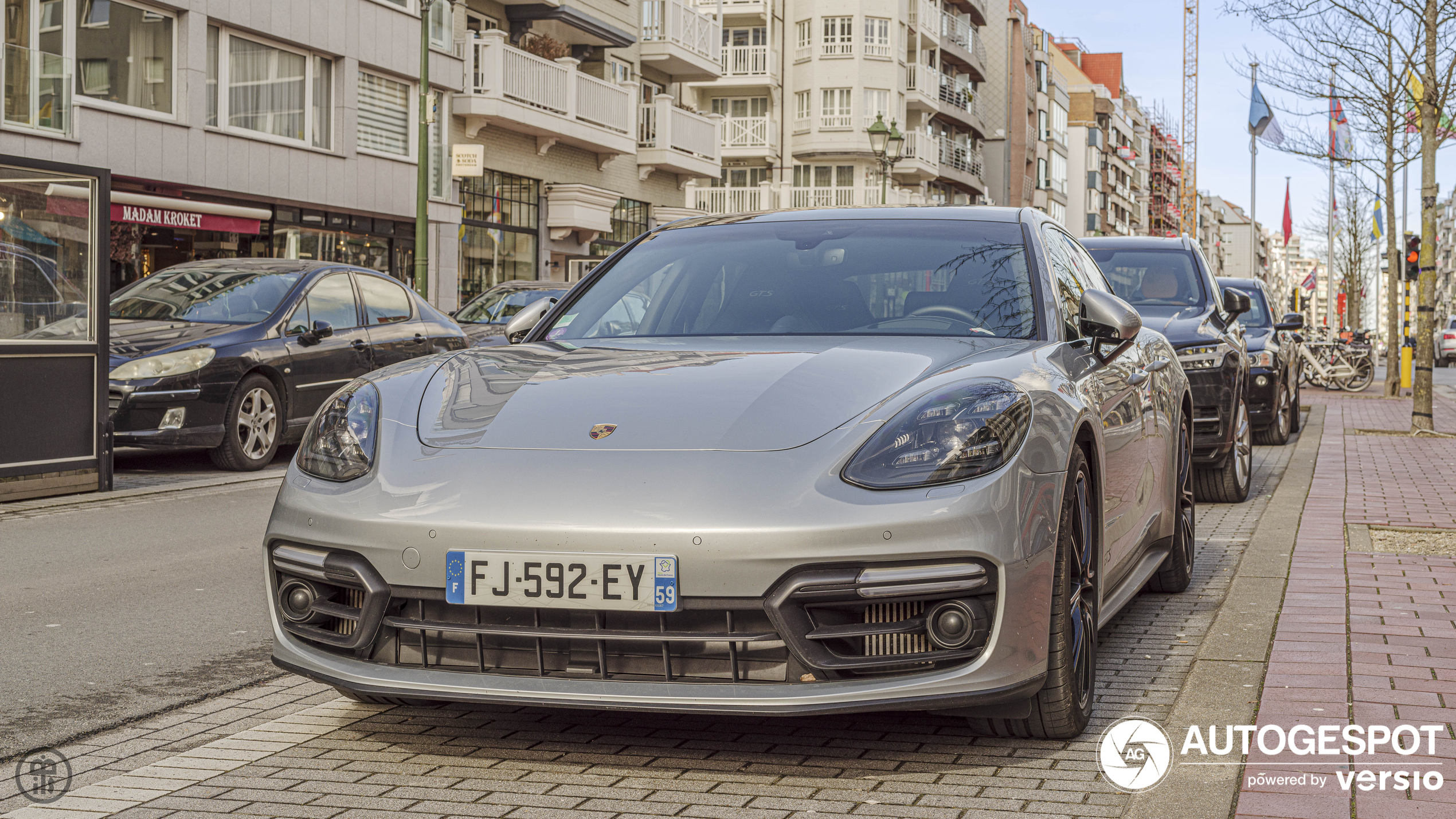 Porsche 971 Panamera GTS Sport Turismo