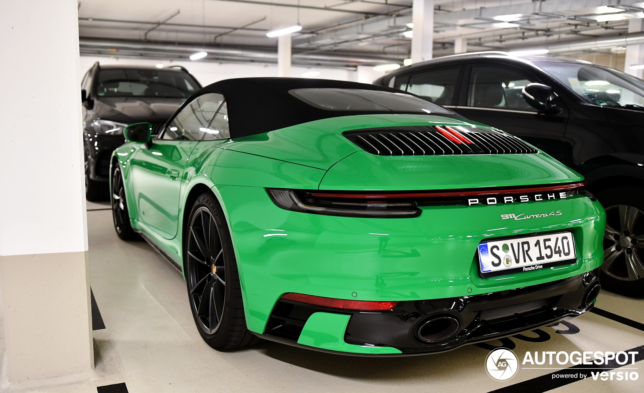 Porsche 992 Carrera 4S Cabriolet