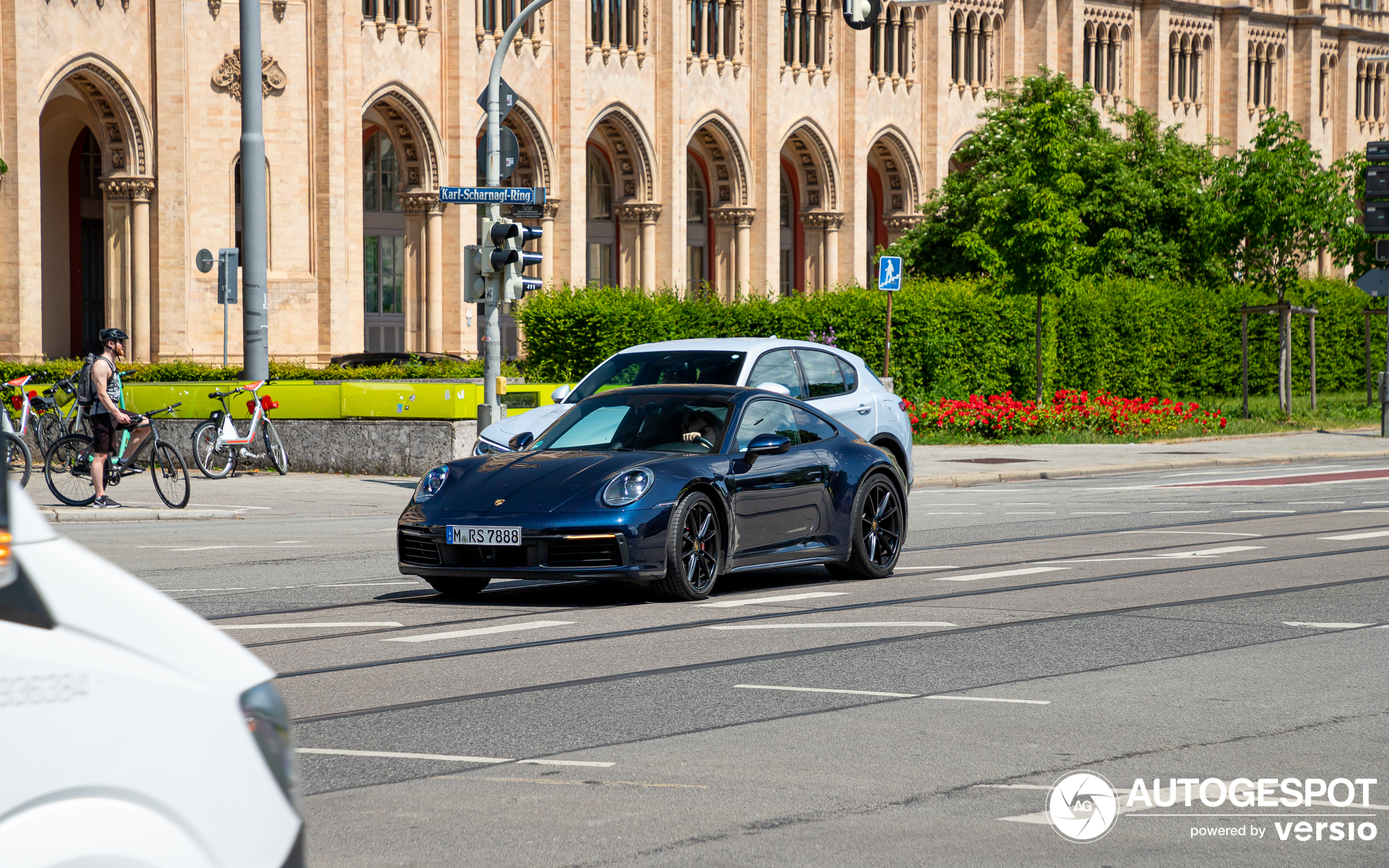 Porsche 992 Carrera S