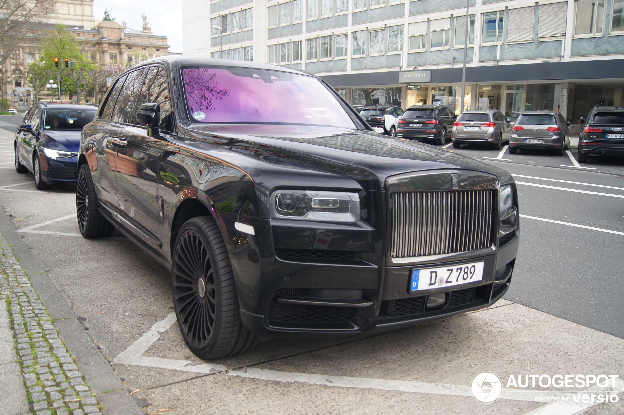 Rolls-Royce Cullinan Black Badge