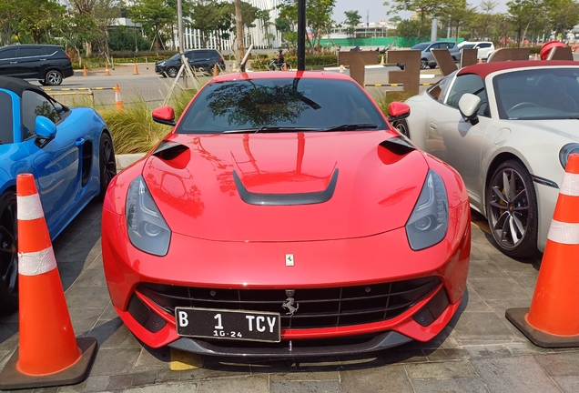 Ferrari F12berlinetta Novitec Rosso