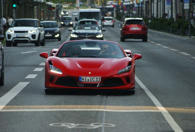 Ferrari F8 Spider