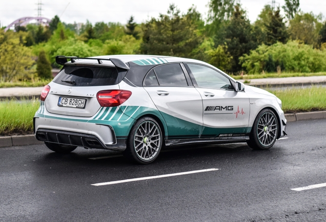 Mercedes-AMG A 45 W176 Petronas 2015 World Champions Edition