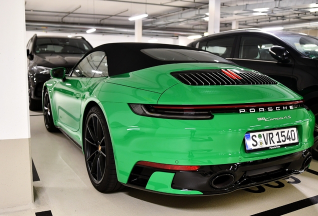 Porsche 992 Carrera 4S Cabriolet