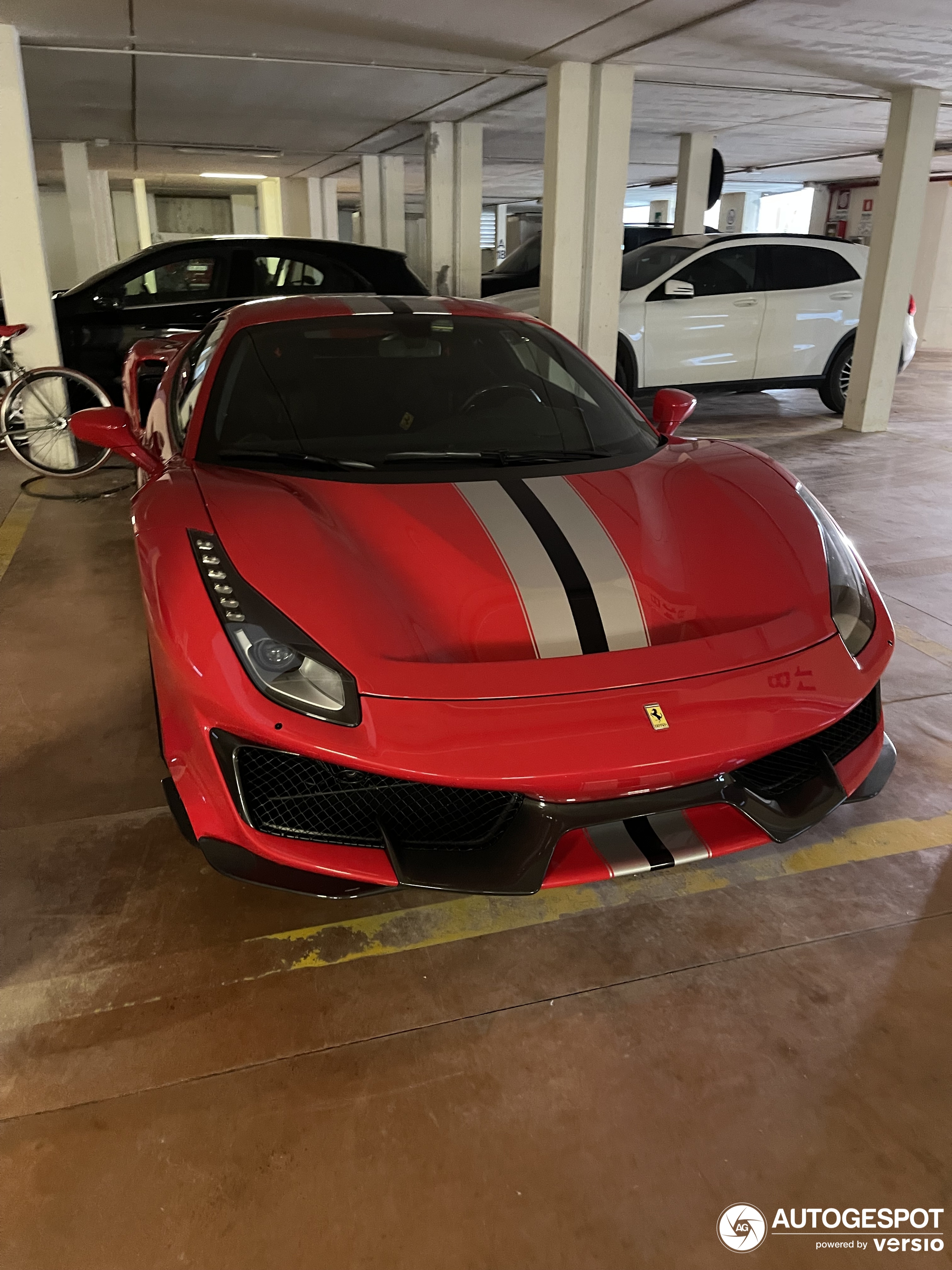 Ferrari 488 Pista