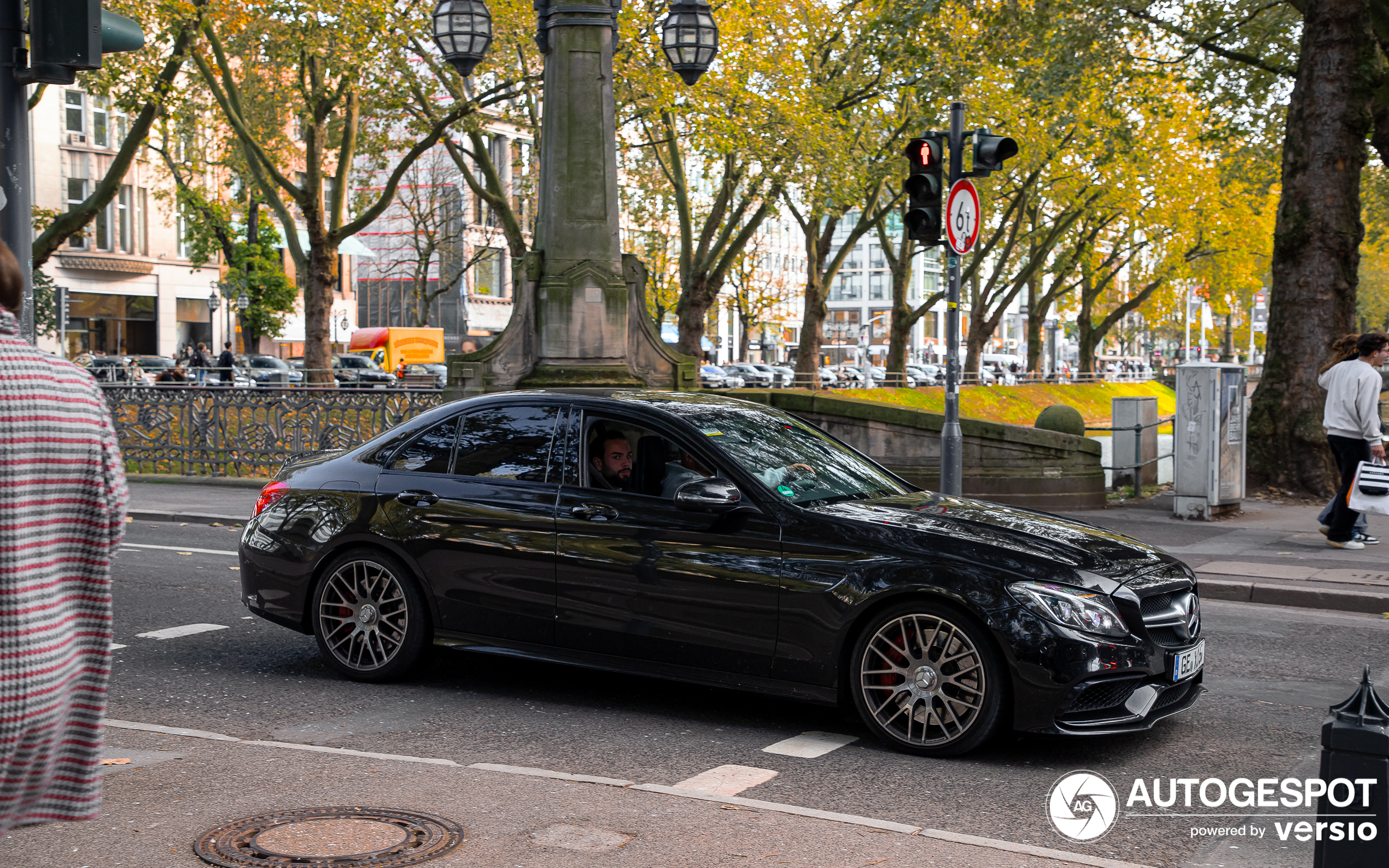 Mercedes-AMG C 63 S W205