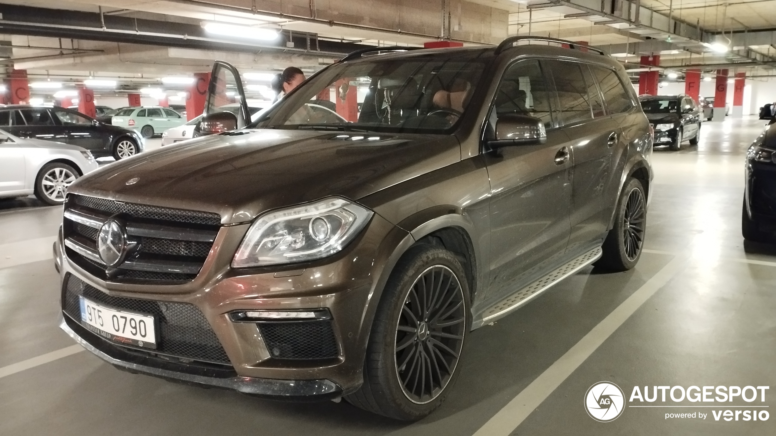 Mercedes-Benz GL 63 AMG X166