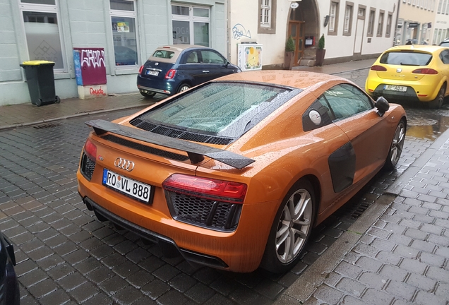 Audi R8 V10 Plus 2015