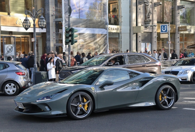 Ferrari F8 Tributo