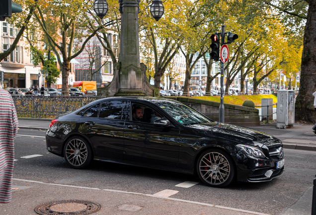 Mercedes-AMG C 63 S W205