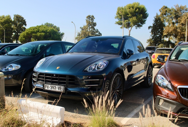 Porsche 95B Macan Turbo