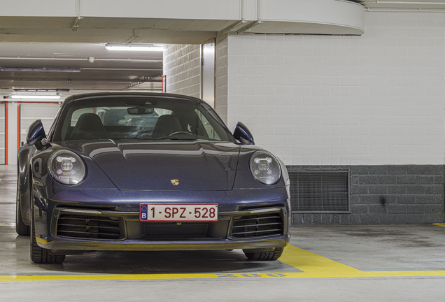 Porsche 992 Carrera S