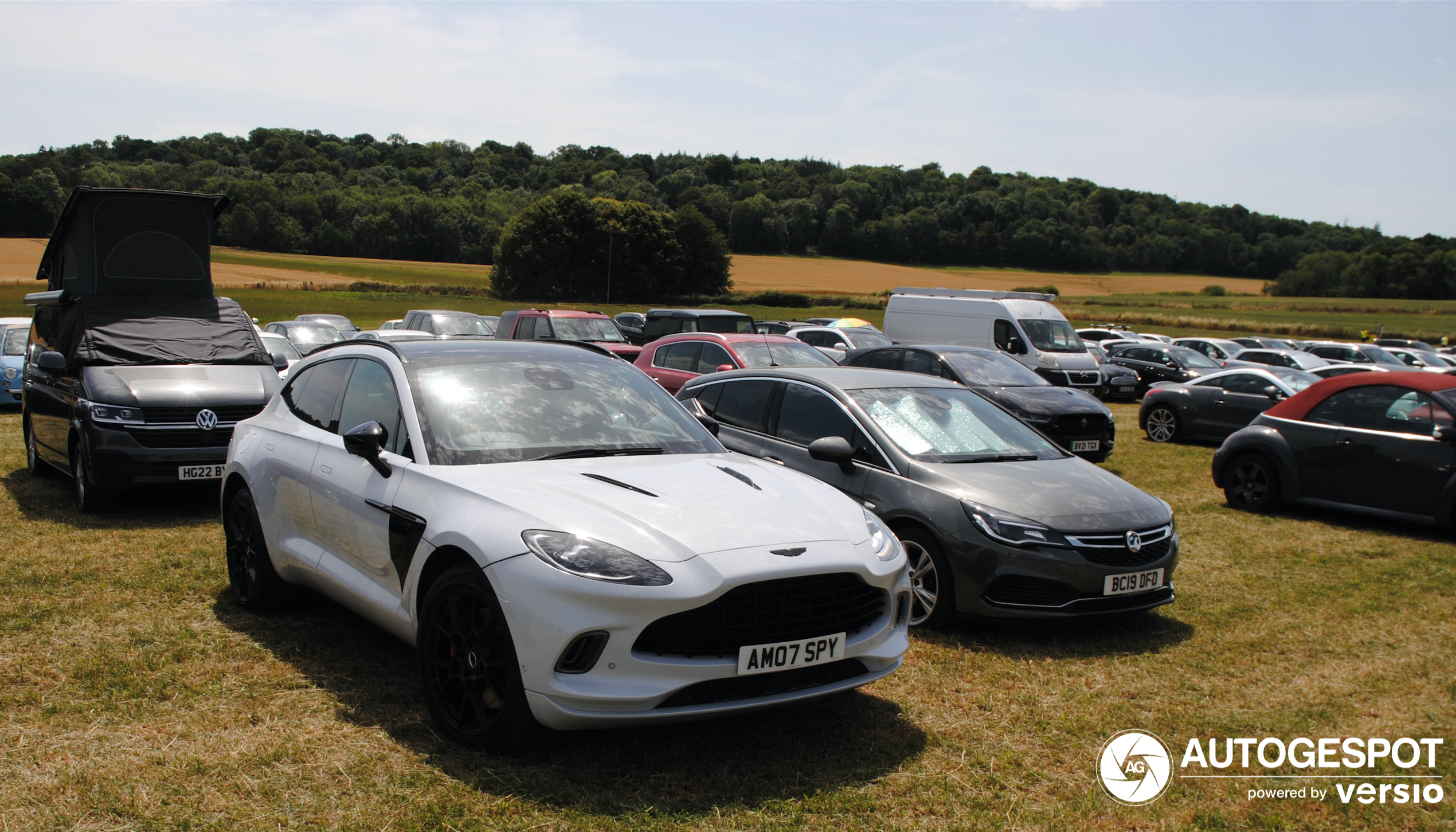 Aston Martin DBX