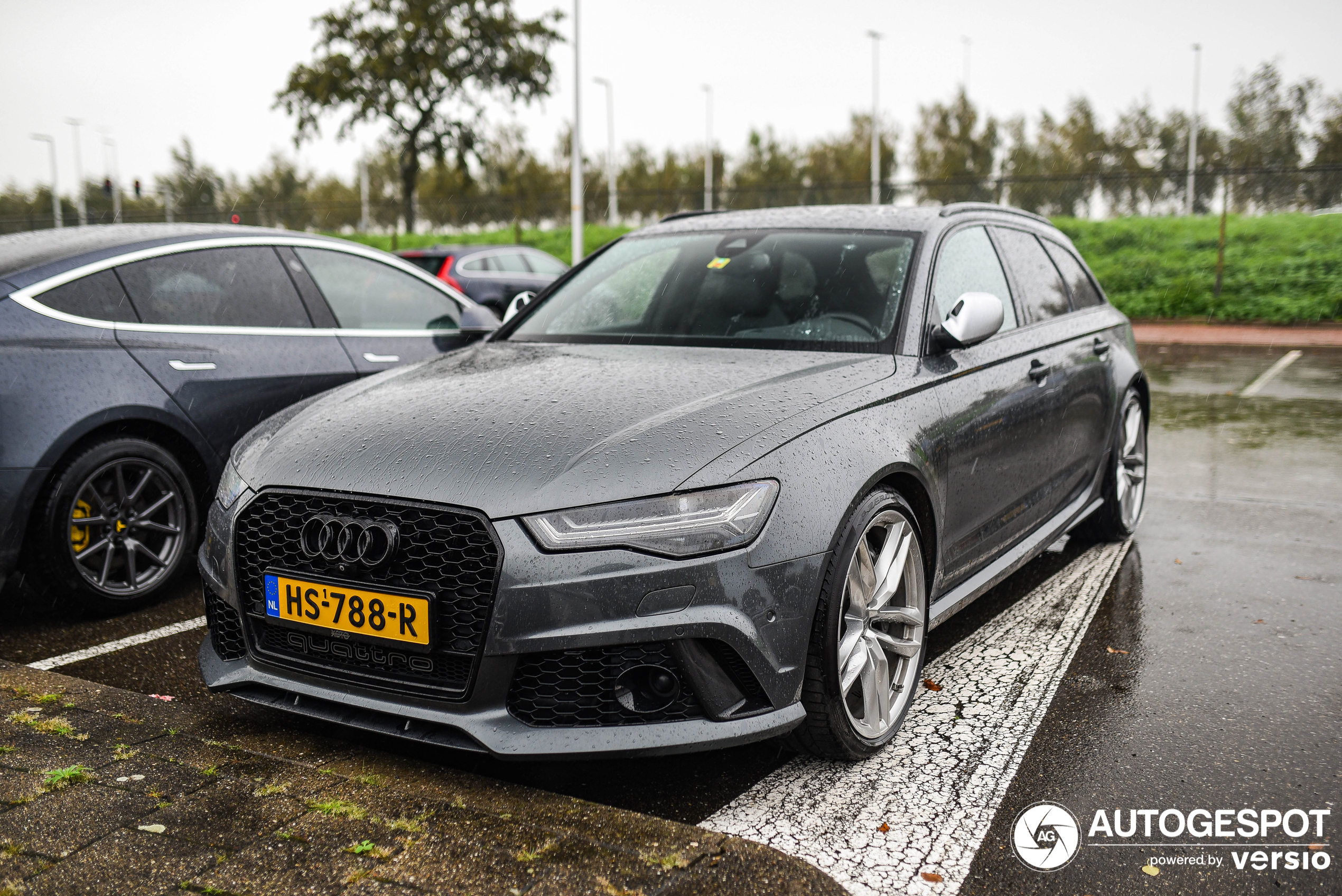 Audi RS6 Avant C7 2015