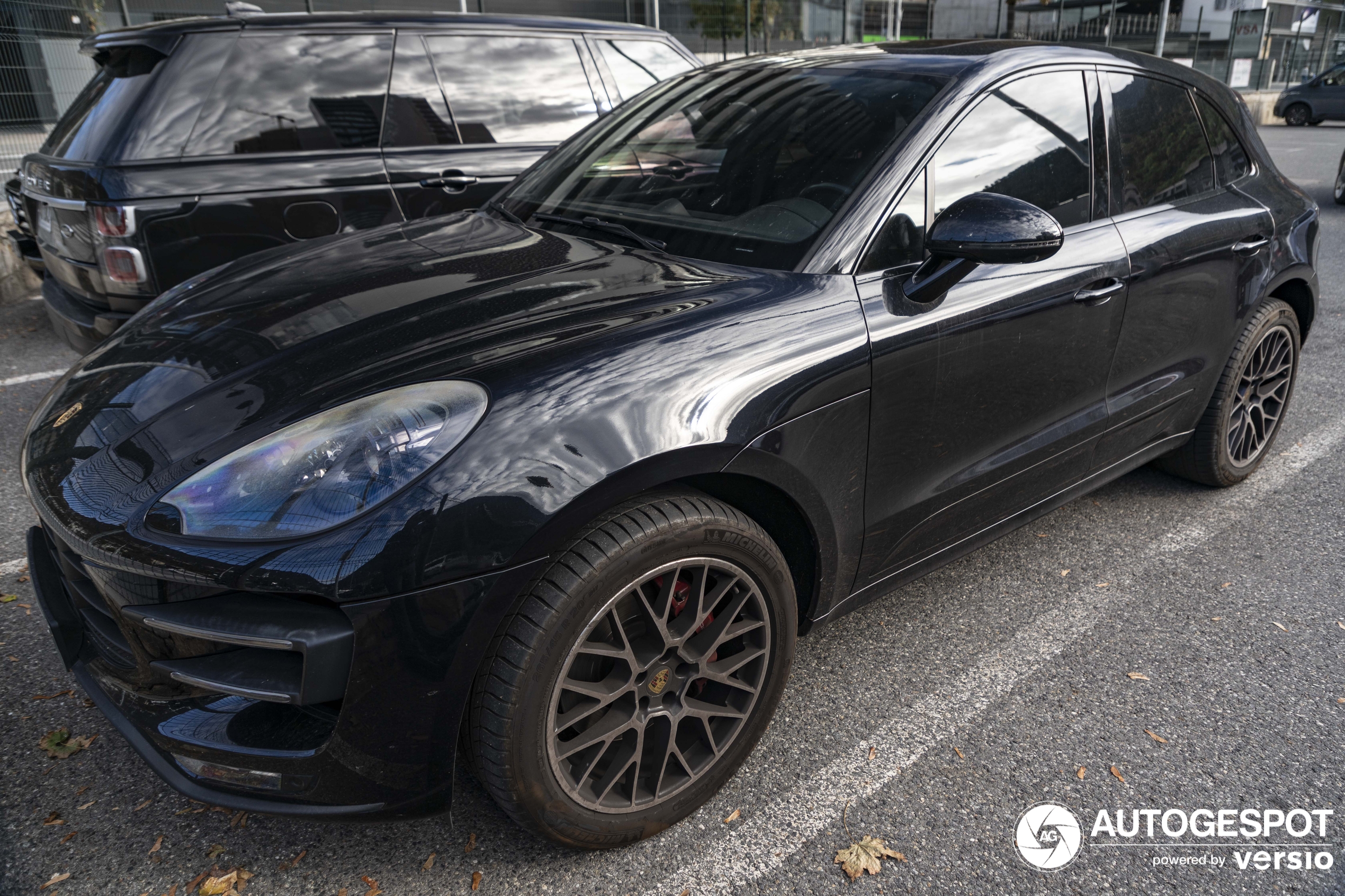 Porsche 95B Macan Turbo