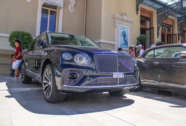 Bentley Bentayga Azure