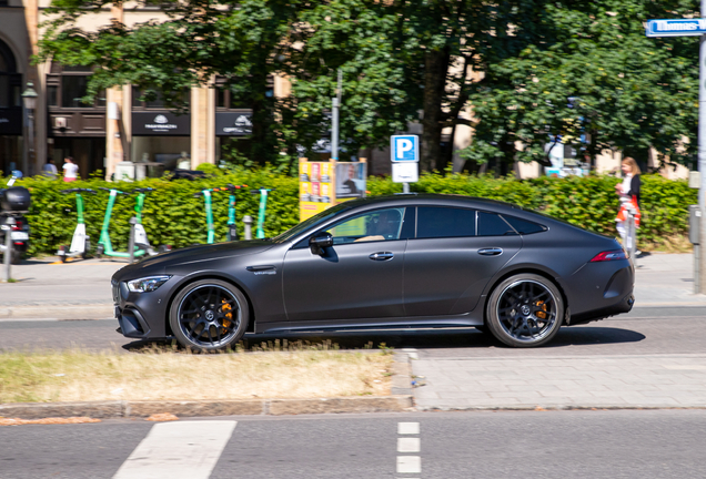 Mercedes-AMG GT 63 S X290