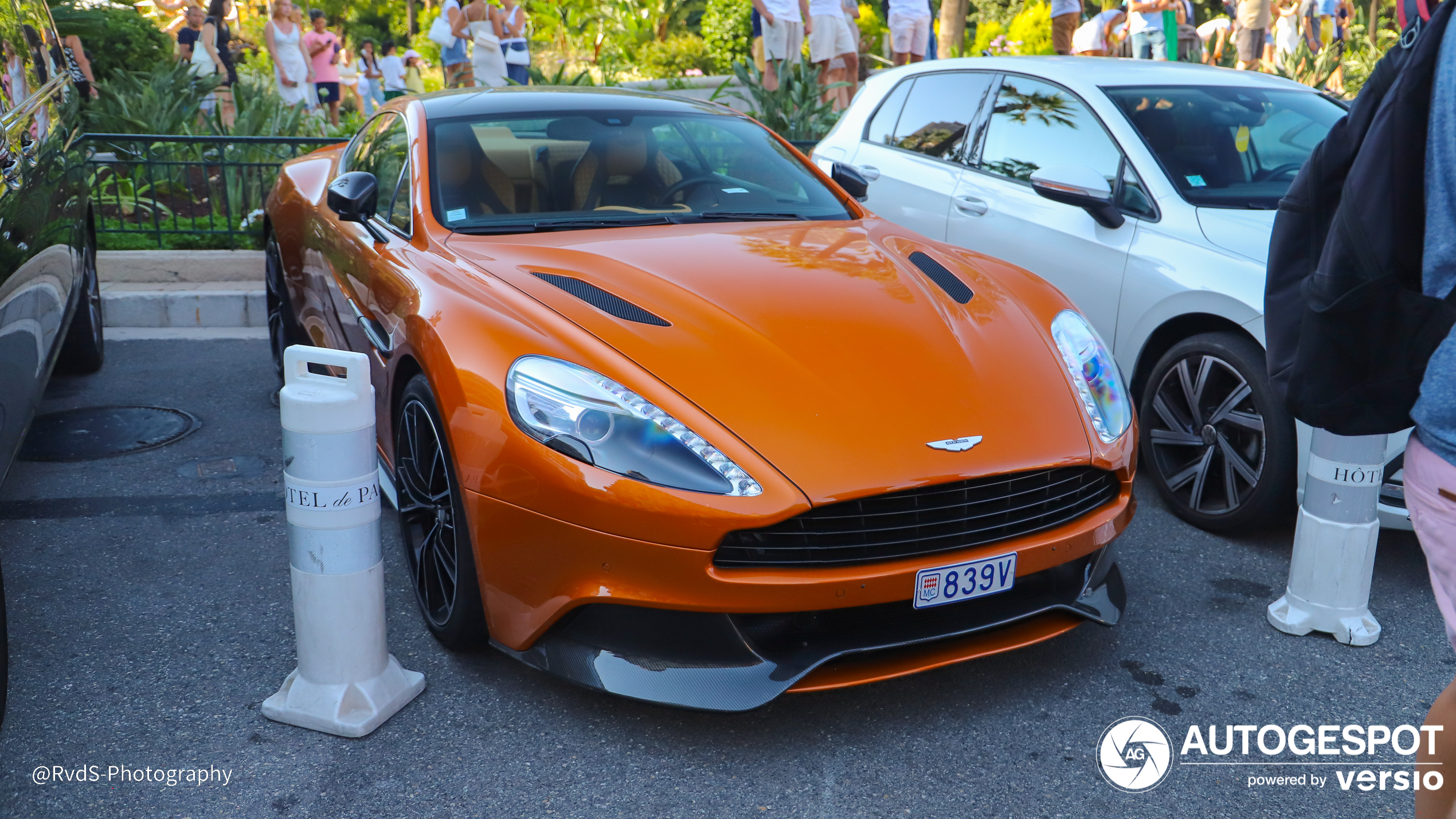 Aston Martin Vanquish 2013