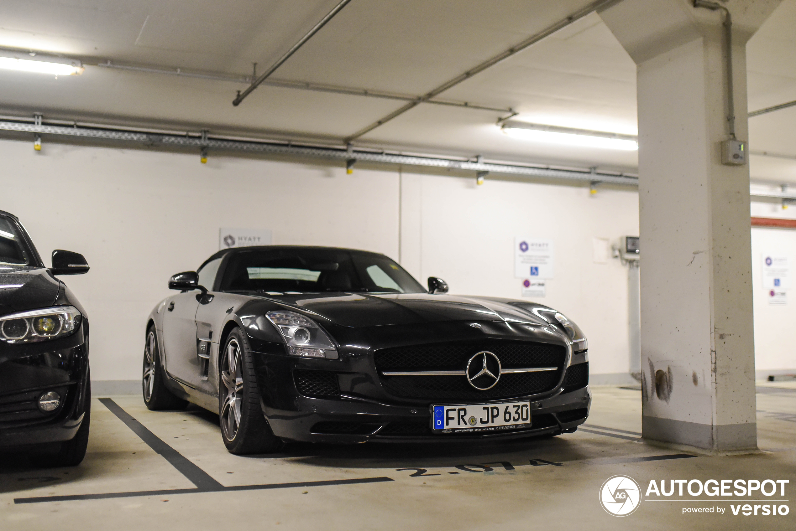 Mercedes-Benz SLS AMG Roadster