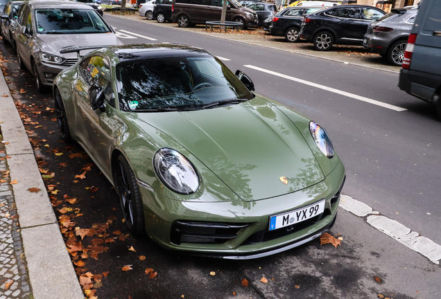 Porsche 992 Carrera GTS