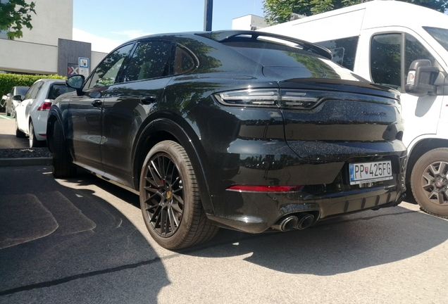 Porsche Cayenne Coupé GTS