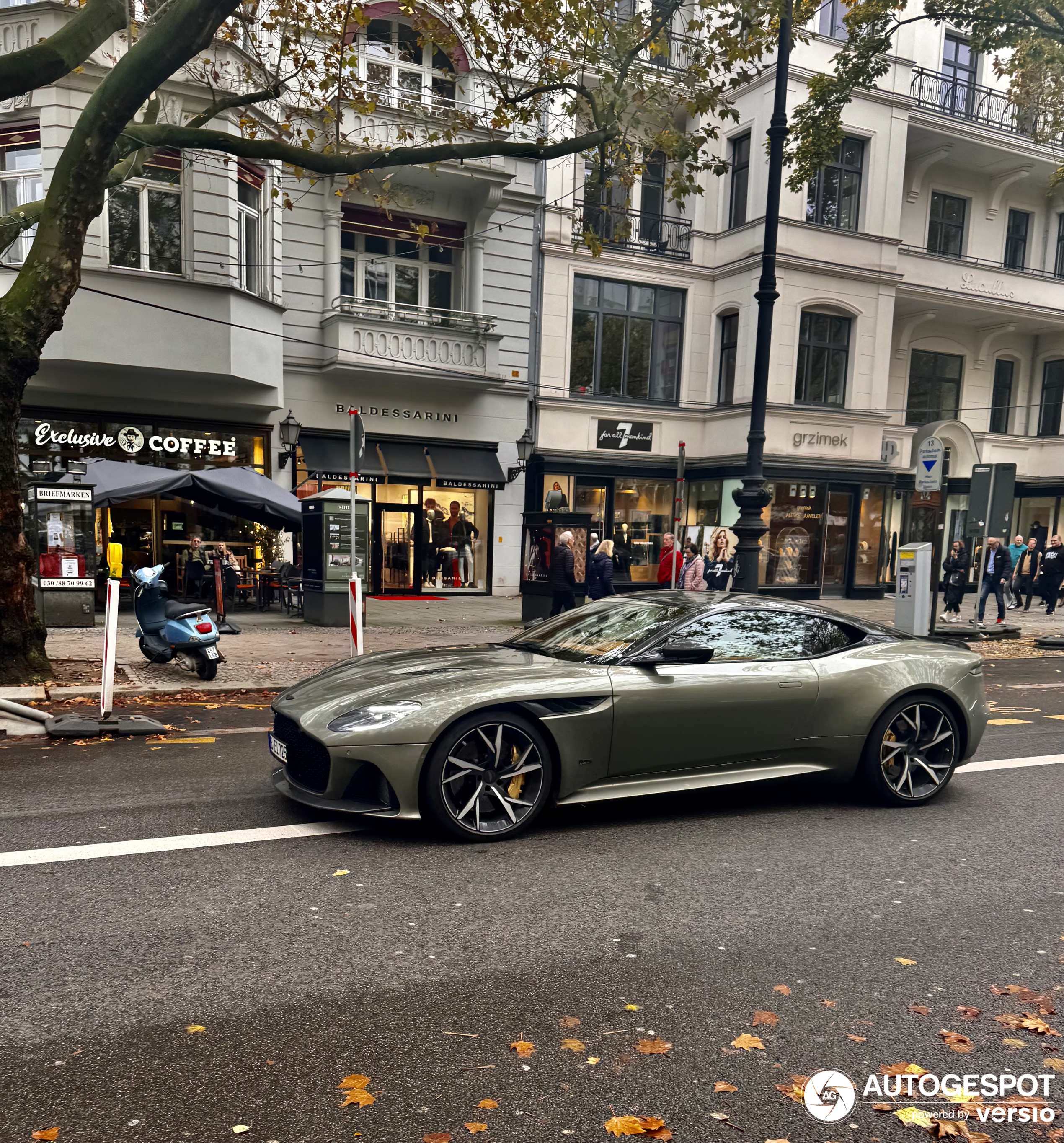 Aston Martin DBS Superleggera