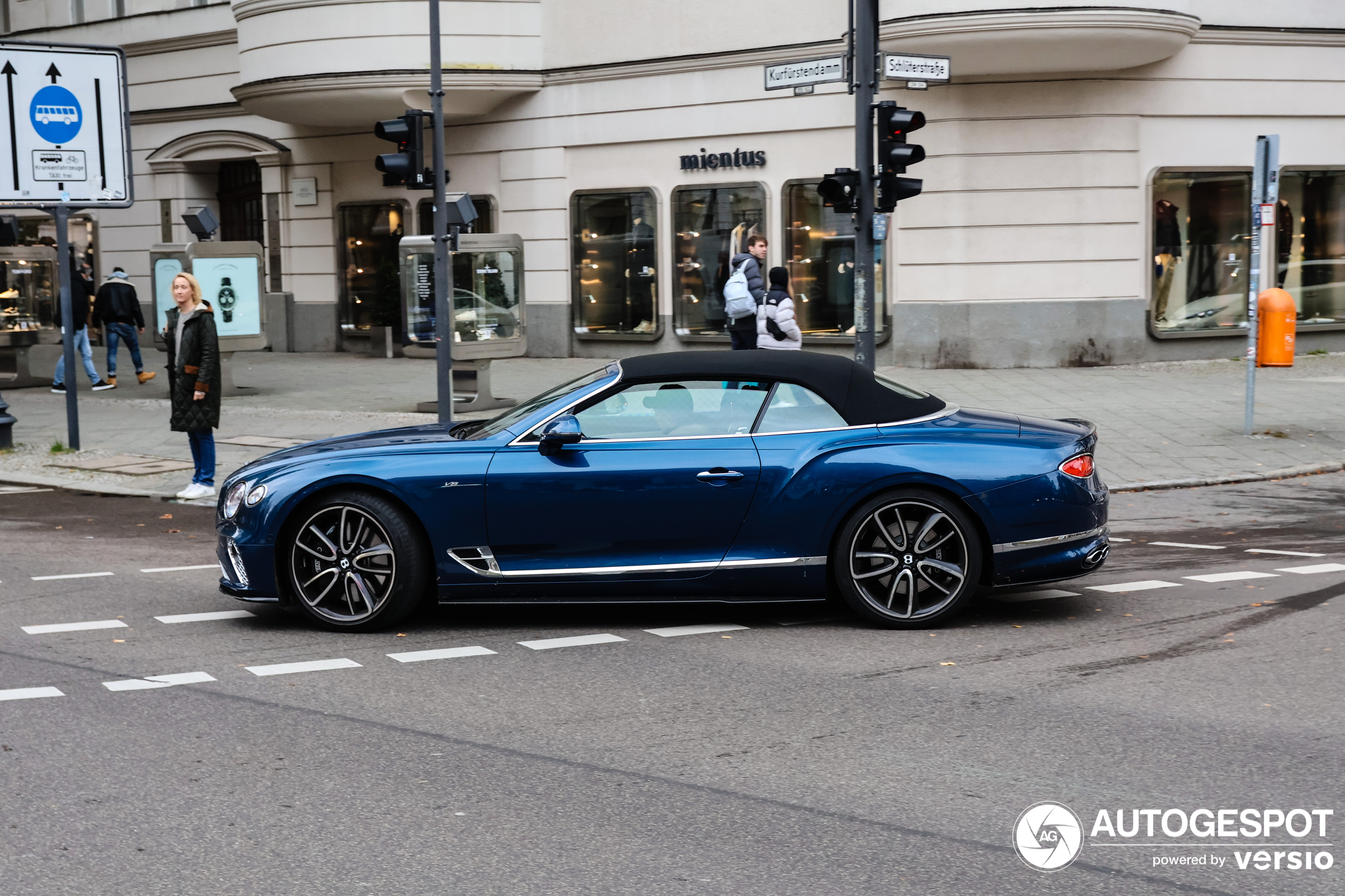 Bentley Continental GTC V8 2020