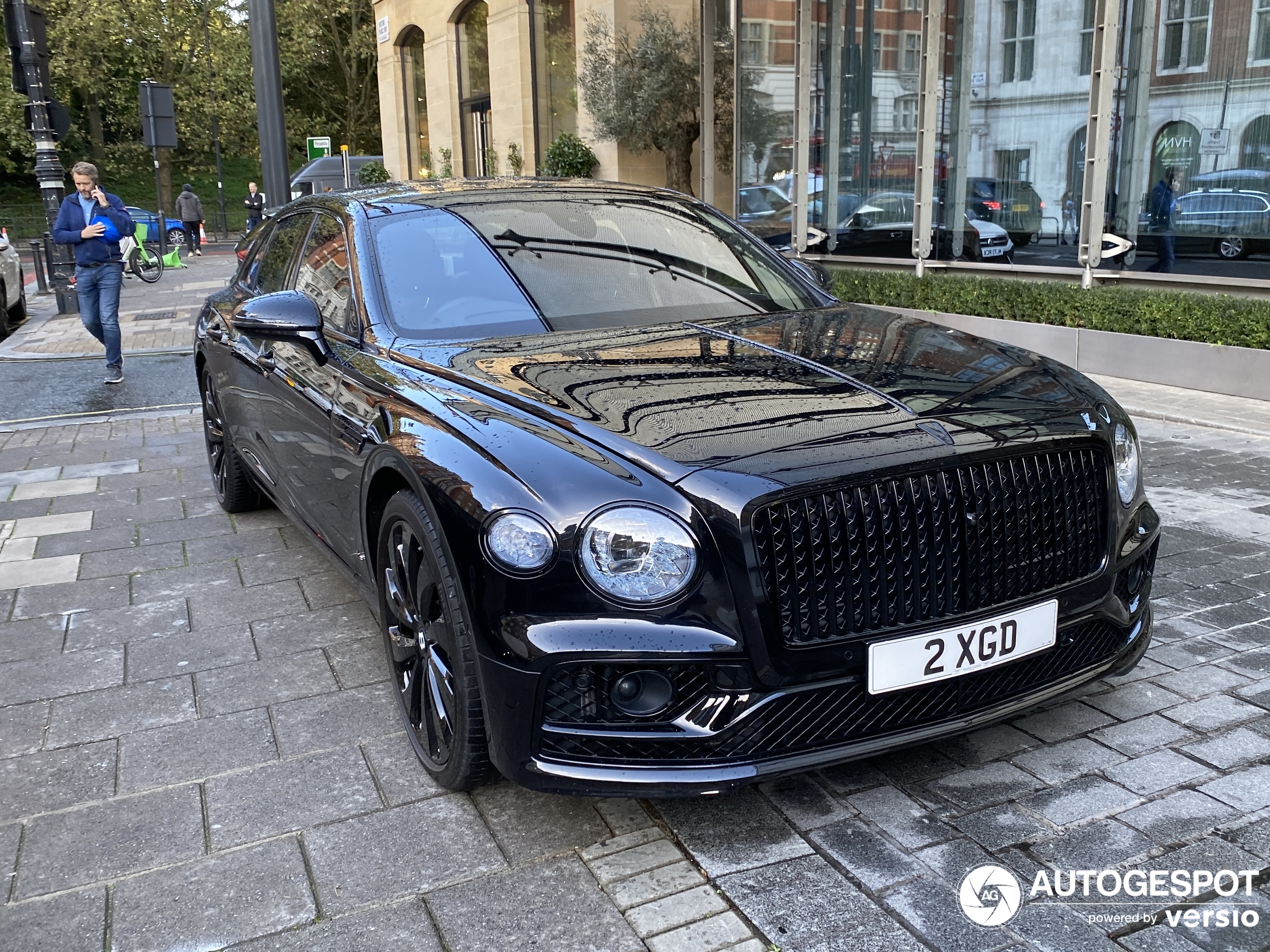 Bentley Flying Spur V8 2021