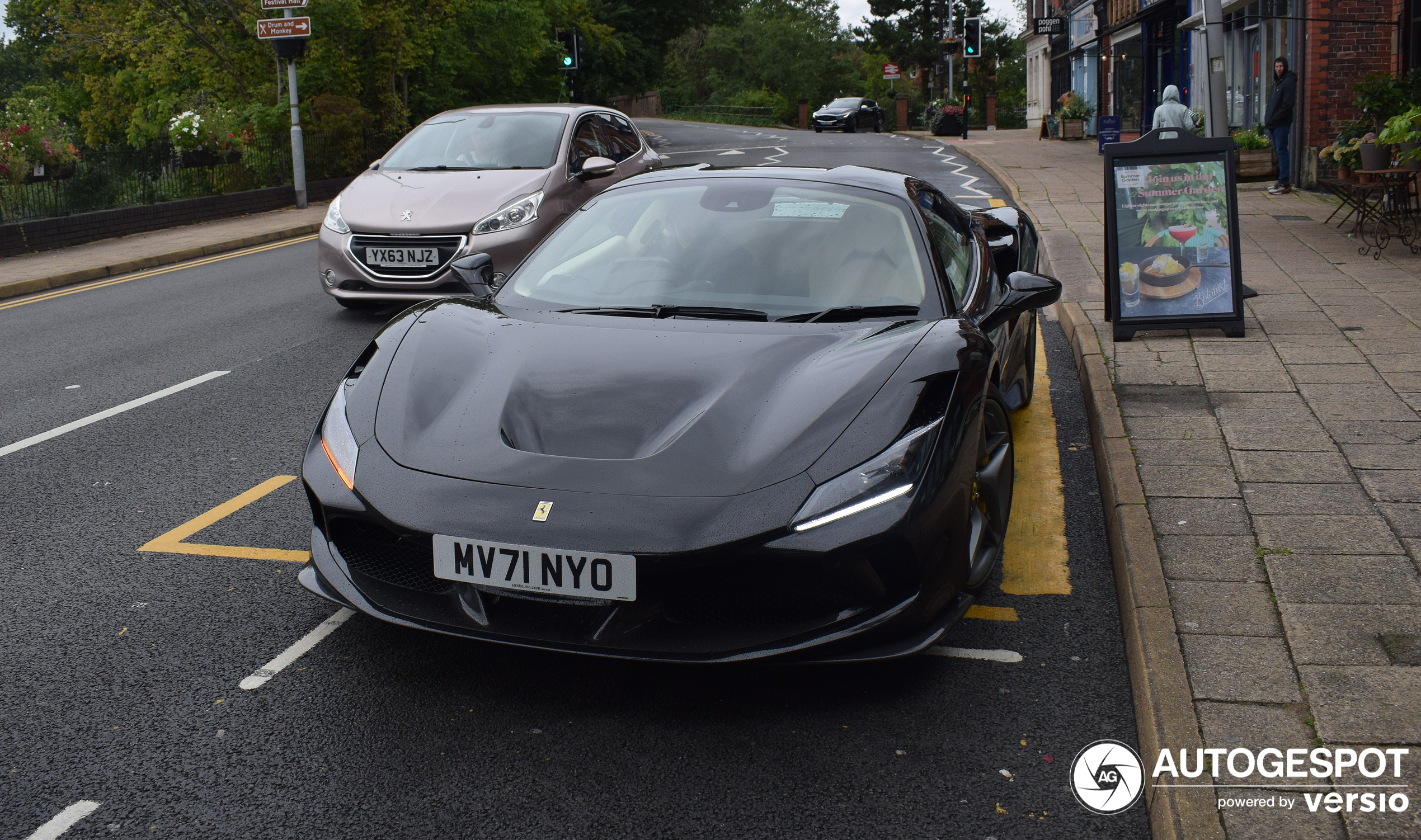 Ferrari F8 Spider