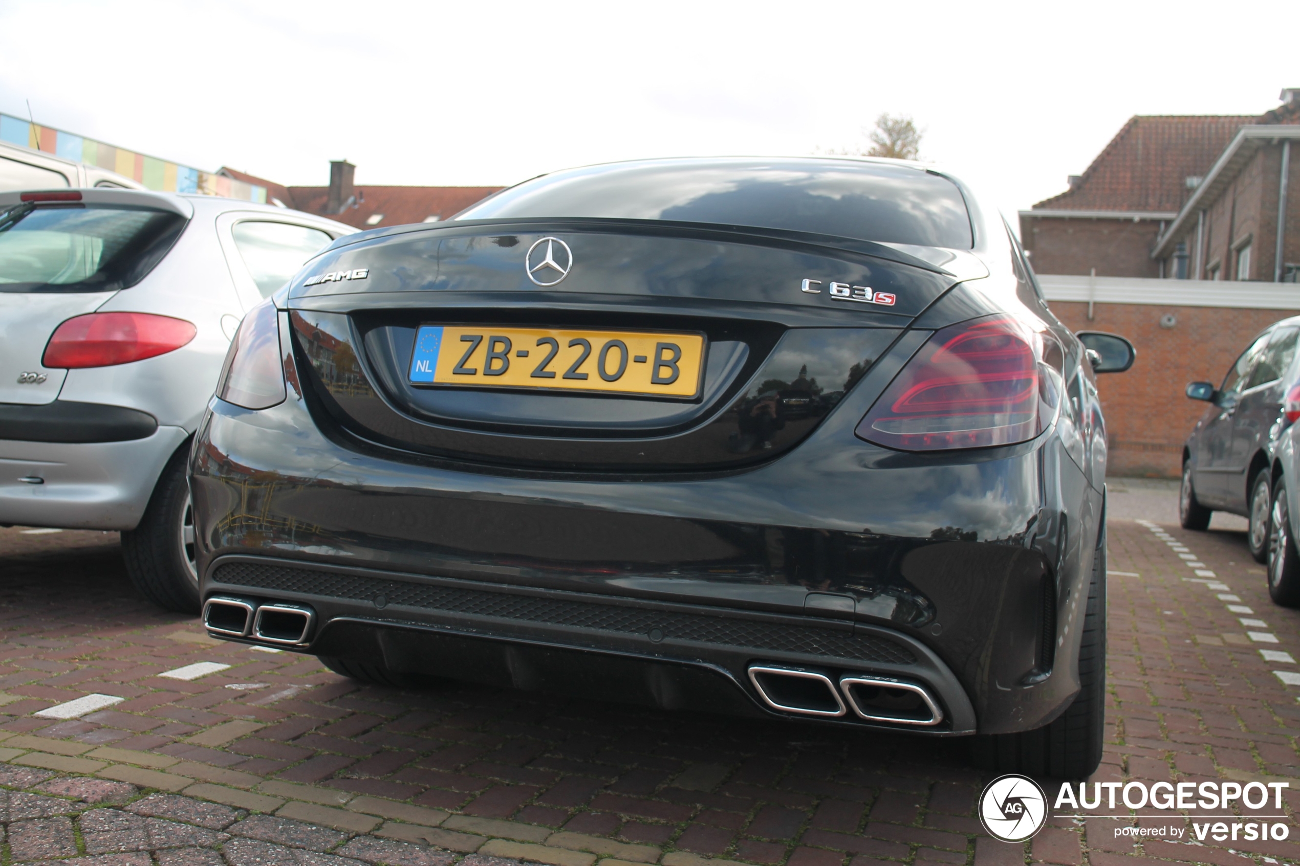 Mercedes-AMG C 63 S W205