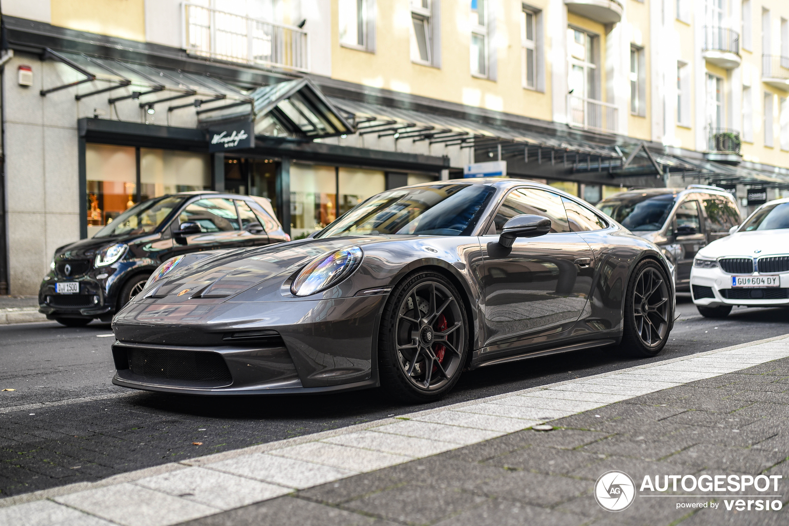 Porsche 992 GT3 Touring