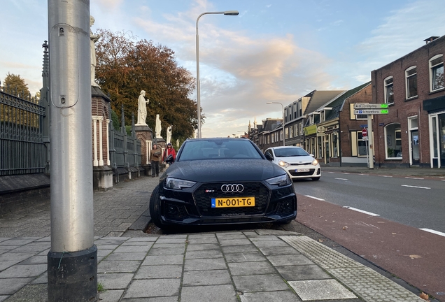 Audi RS4 Avant B9