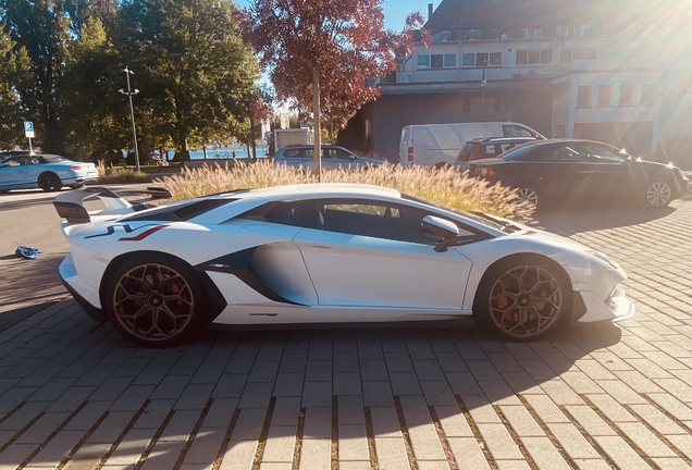 Lamborghini Aventador LP770-4 SVJ