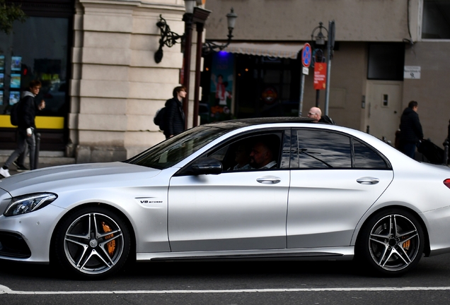 Mercedes-AMG C 63 S W205