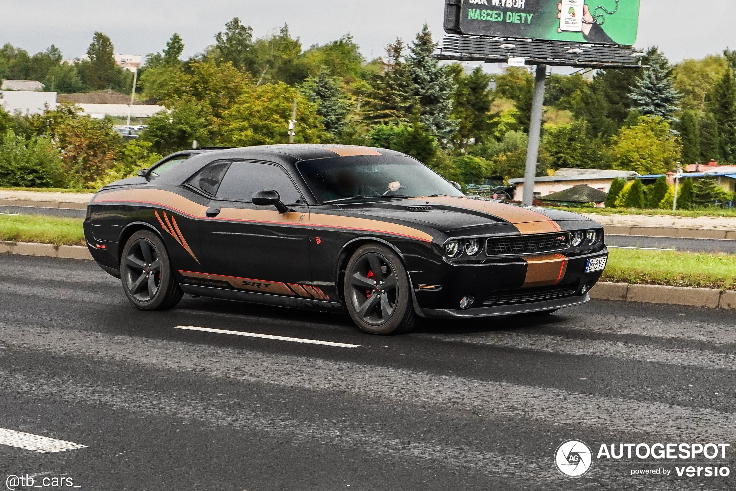 Dodge Challenger SRT-8