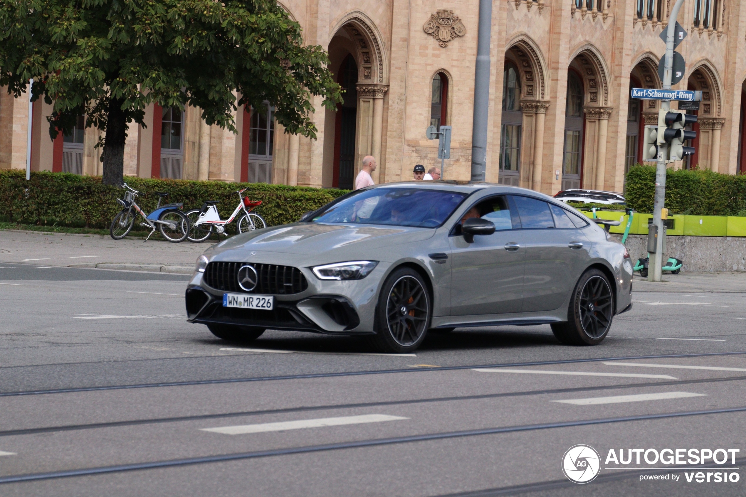 Mercedes-AMG GT 63 S E Performance X290