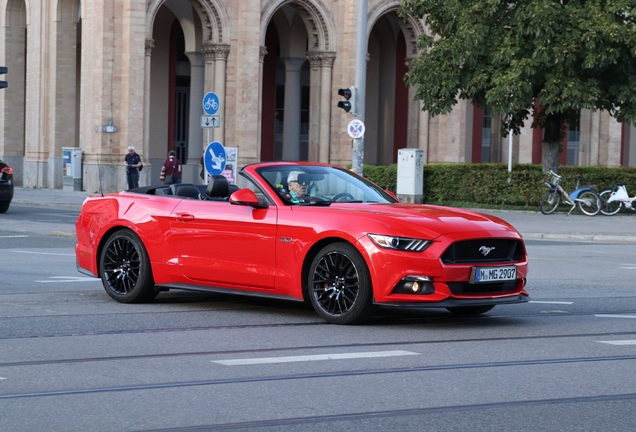 Ford Mustang GT Convertible 2015