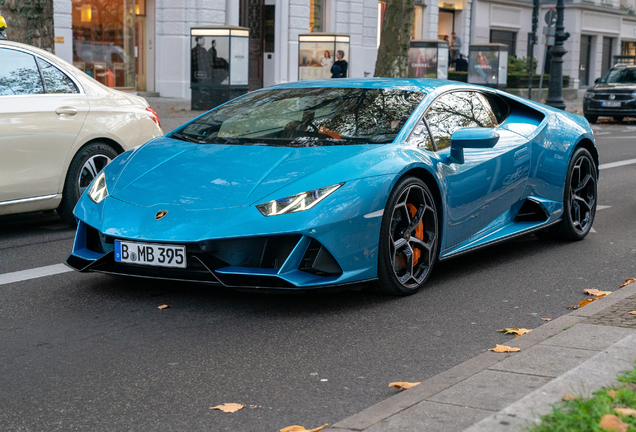 Lamborghini Huracán LP640-4 EVO