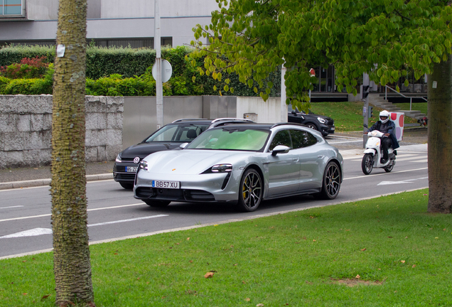 Porsche Taycan Turbo S Sport Turismo