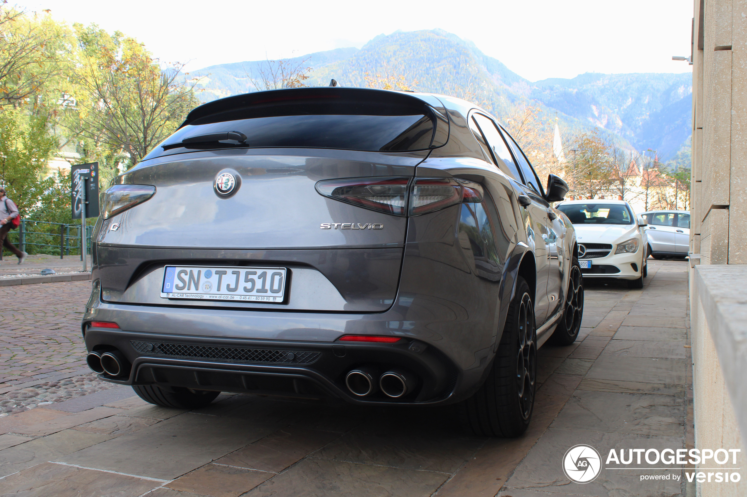 Alfa Romeo Stelvio Quadrifoglio 2020