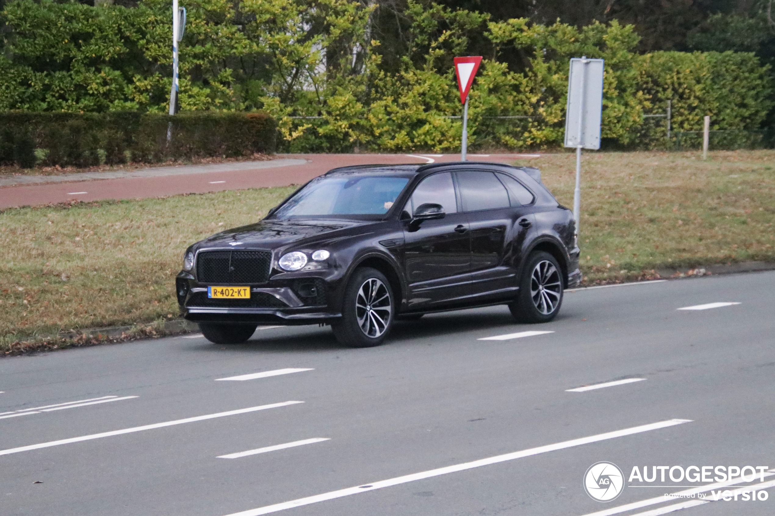 Bentley Bentayga V8 S 2022